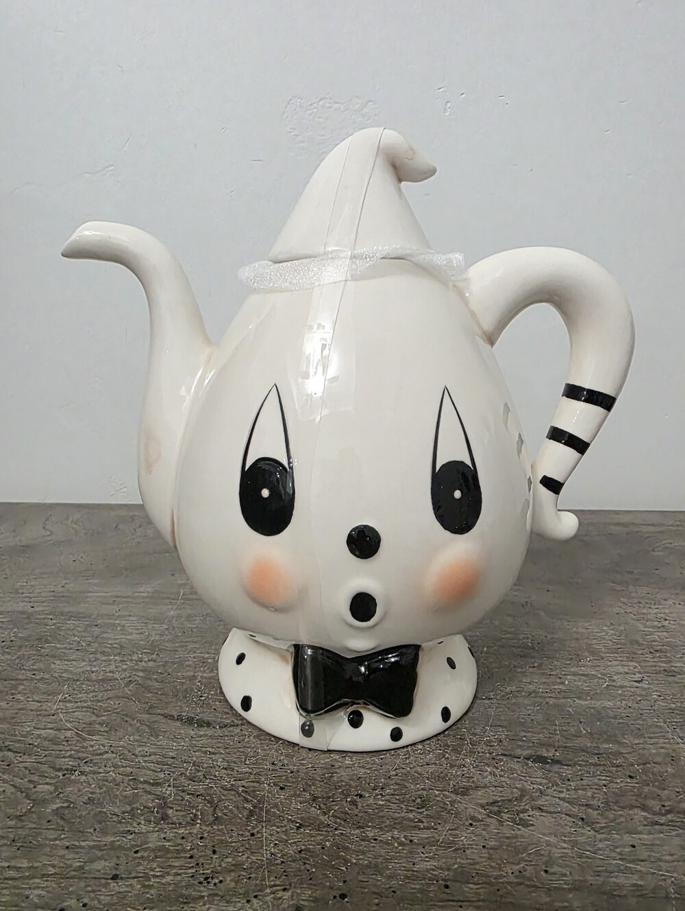 Johanna Parker Gus Ghost Teapot New